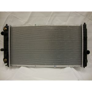 CHEVROLET MALIBU SEDAN RADIATOR (EXC. 2.2L) OEM#22676953 1999-2003 PL#GM3010417