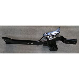 TOYOTA RAV4 HYBRID FRONT BUMPER COVER STAY (VERTICAL CENTER)(JAPAN BUILT) **CAPA** OEM#5208542050 2016-2018 PL#TO1041113C