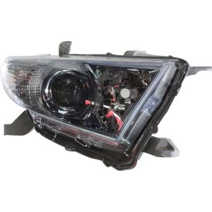 TOYOTA HIGHLANDER HYBRID HEAD LAMP UNIT RIGHT (Passenger Side) (NO BULB) OEM#8113048540 2011-2013 PL#TO2519129