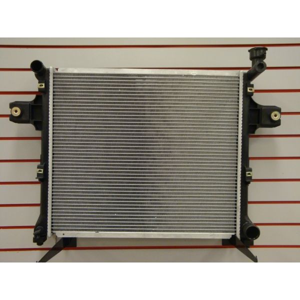 Mopar Paraspruzzi Posteriori Originali Per Jeep Commander 2006-2010 - Kit Modellato Nero - 3