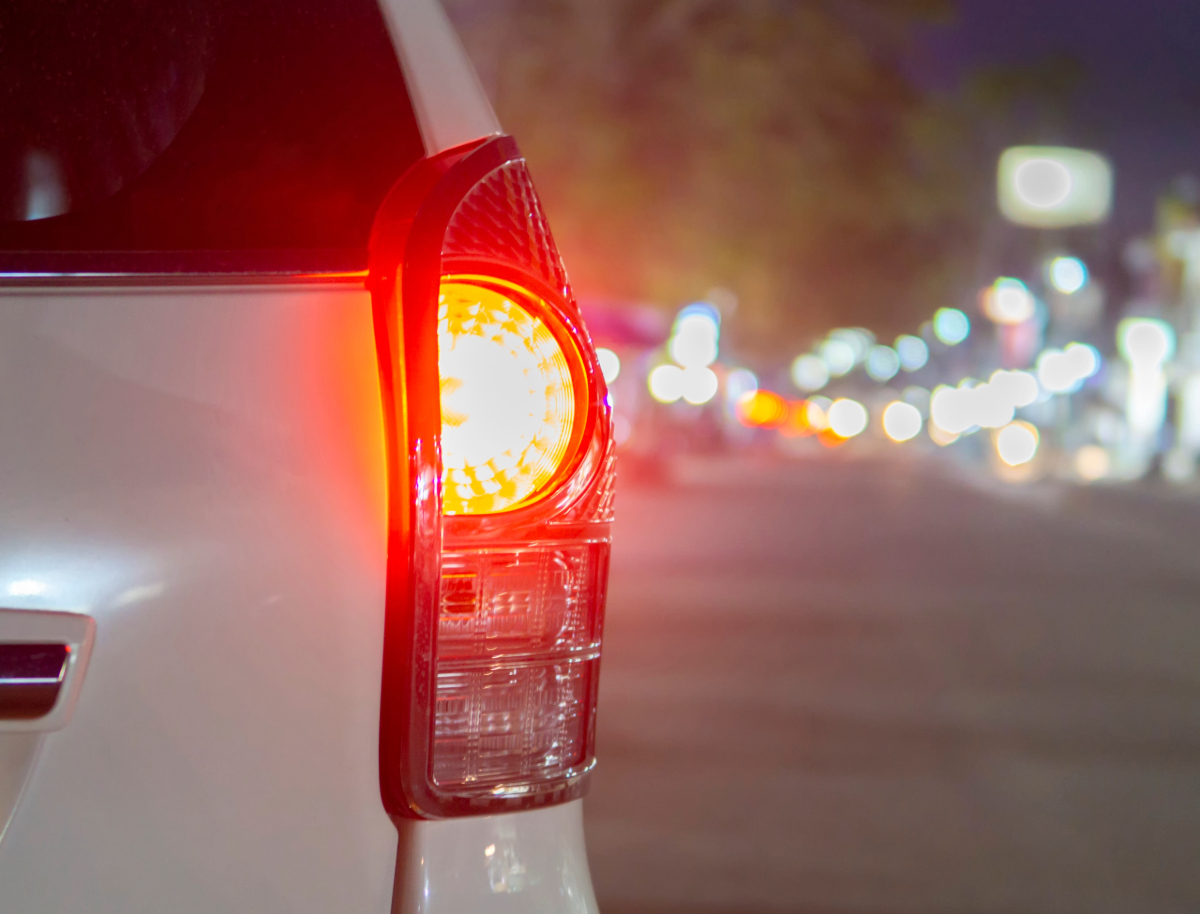 Signal Lights – Are These Auto Body Parts Important?